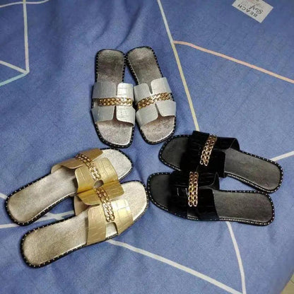 Elegant Black Women Chain Flip Flops Luxury Design  Sandal Women Outdoor Slippers Casual Style Sandals
