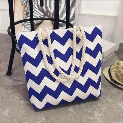 Eye-Catching Fashionable Folding Women Big Size Handbag Ladies Casual Flower Printing Canvas Graffiti Shoulder Bag