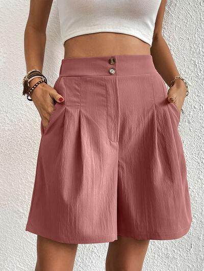 Pocketed Half Elastic Waist Shorts with Side Pockets