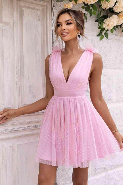 Open Back Sleeveless Mesh Dress with Lace Detail and Lining