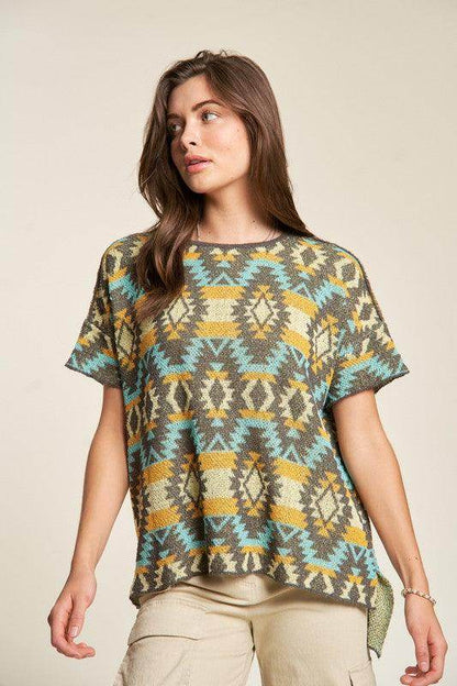 Davi &amp; Dani High-Low Geometric Round Neck Knit Top Stylish