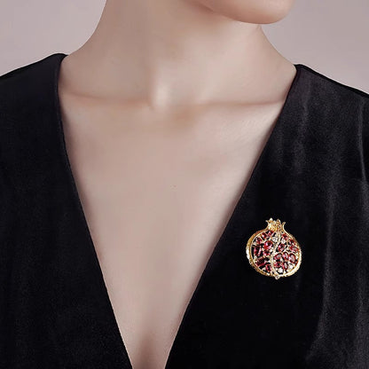 Creative Red Pomegranate Corsage Brooch Fashionable Pin