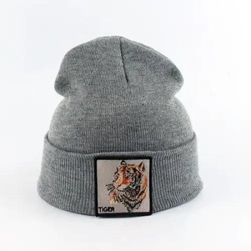 Fashionable Warm Animal Theme Wolf Knitted Unisex Beanies For Women Soft And Comfortable Beanies For Winter And Autumn