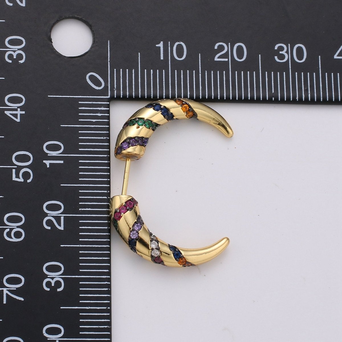 Gold Crescent moon earrings / Horn earrings / Half Moon Earrings / Celestial Stud earrings Micro Pave Earring Boho earrings Gift For Her, K-567