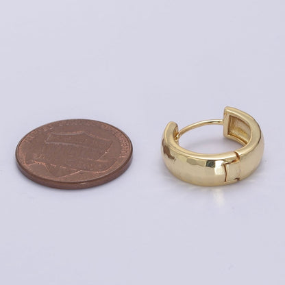 Gold Faceted Huggie Hoop Earring Medium Thick Hoop Earrings, Everyday Earring V-138