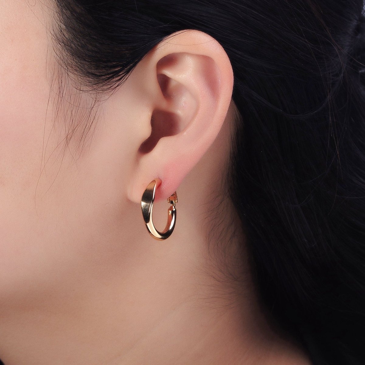 Gold Filled 20mm Rounded Geometric Hinge Hoop Earrings in Gold &amp; Silver | AB553 AB554