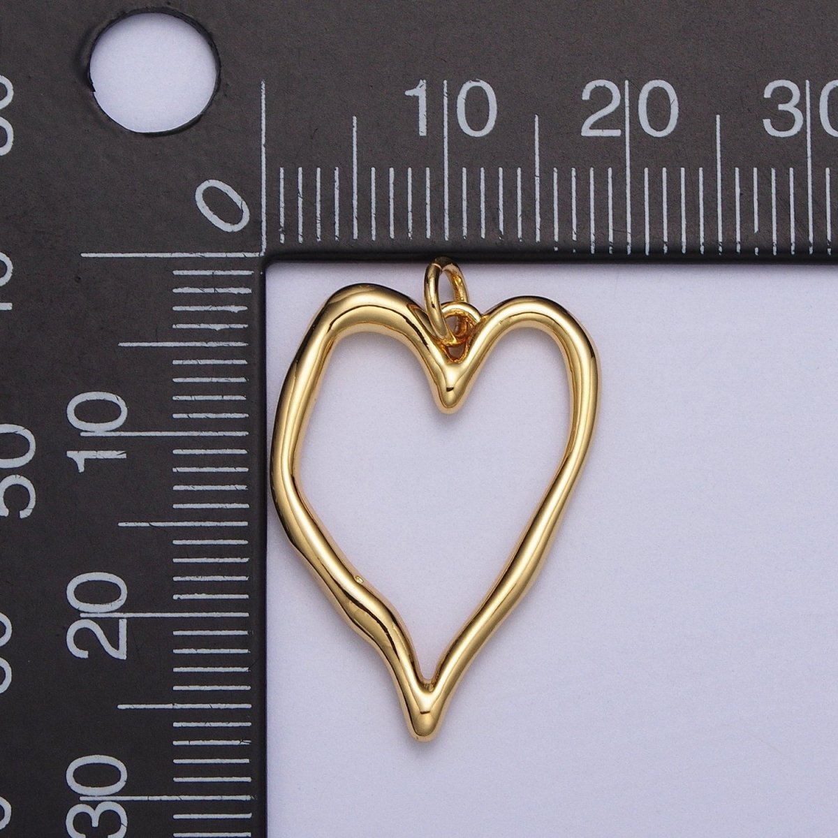 Gold Geometric Open Heart Minimalist Charm | AC023