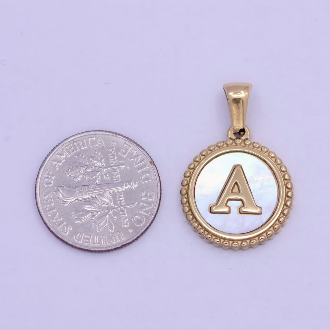 Gold Initial Letter Necklace Pendant Alphabet Charm Shell Pearl Letter Minimalist Jewelry Supply Coin Pendant for Necklace Bracelet A-888-A-900