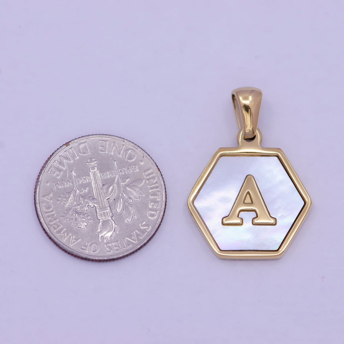 Gold Initial Letter Necklace Pendant Hexagon Alphabet Charm Mother of pearl Letter Minimalist Jewelry Shell Hexagon Pendant for Necklace Bracelet A-875-A-887