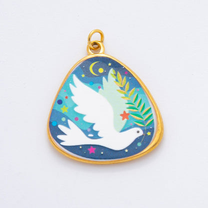 Gold Stainless Steel 33mm Hand-Painted Enamel Lovely Dove &amp; Kitty Car Charm | J447