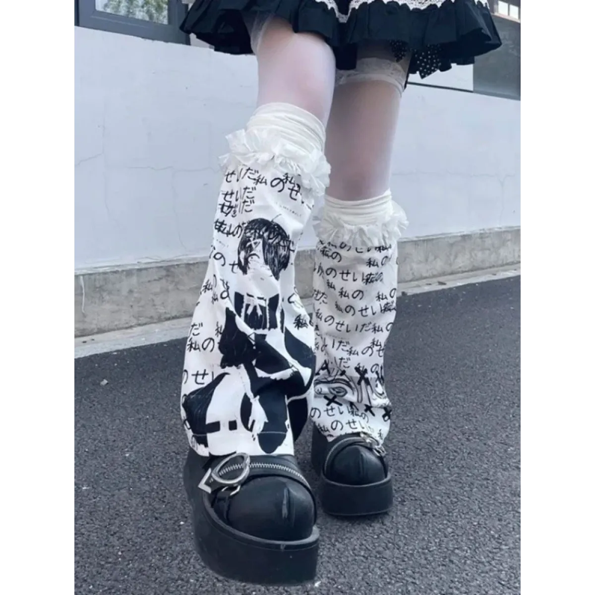Black &amp; White Harajuku Leg Warmers – Gothic Print &amp; Lace Trim