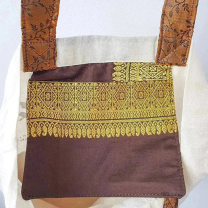 The Independence sari tote