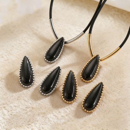 Vintage Black Drop Pendant Necklace &amp; Earrings Set