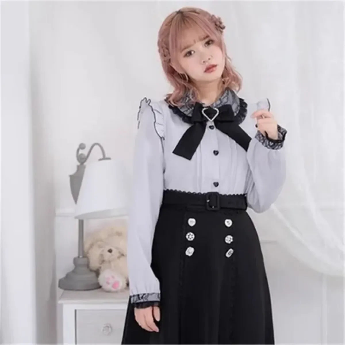 Lace Trim Bow Blouse – Harajuku Y2K Grunge Lolita Shirt