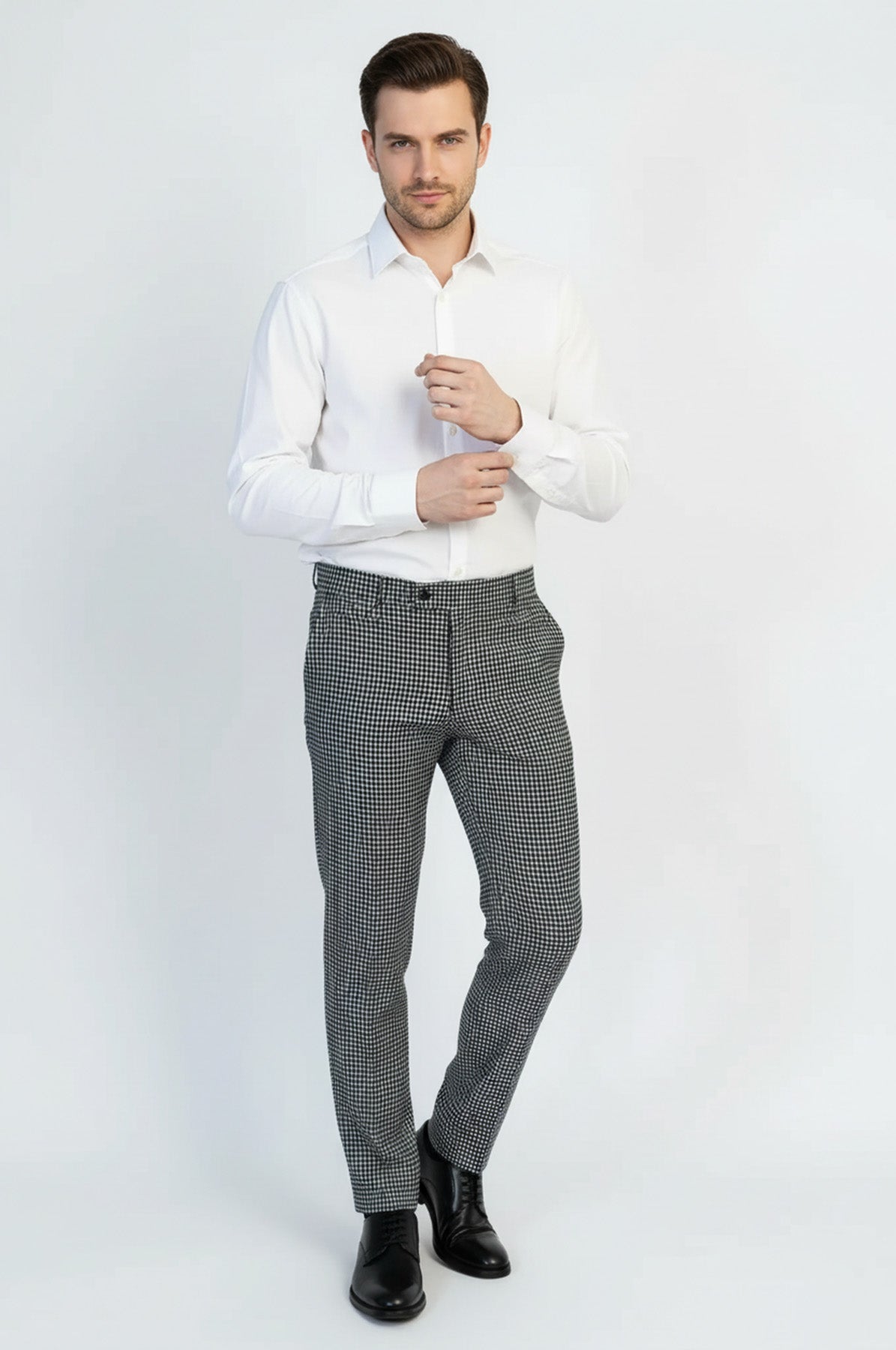 Black &amp; White Checkered Fabric Trousers – Wessi