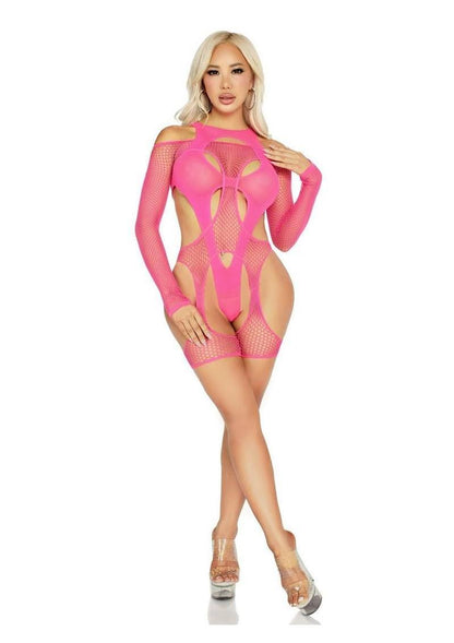Off-the-Shoulder Fishnet Garter Harness With Flattering Fit