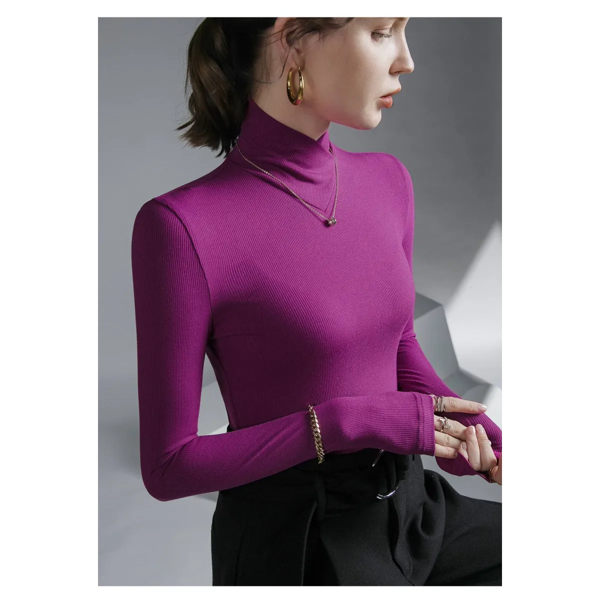 Long-Sleeved Fleece Pullover
