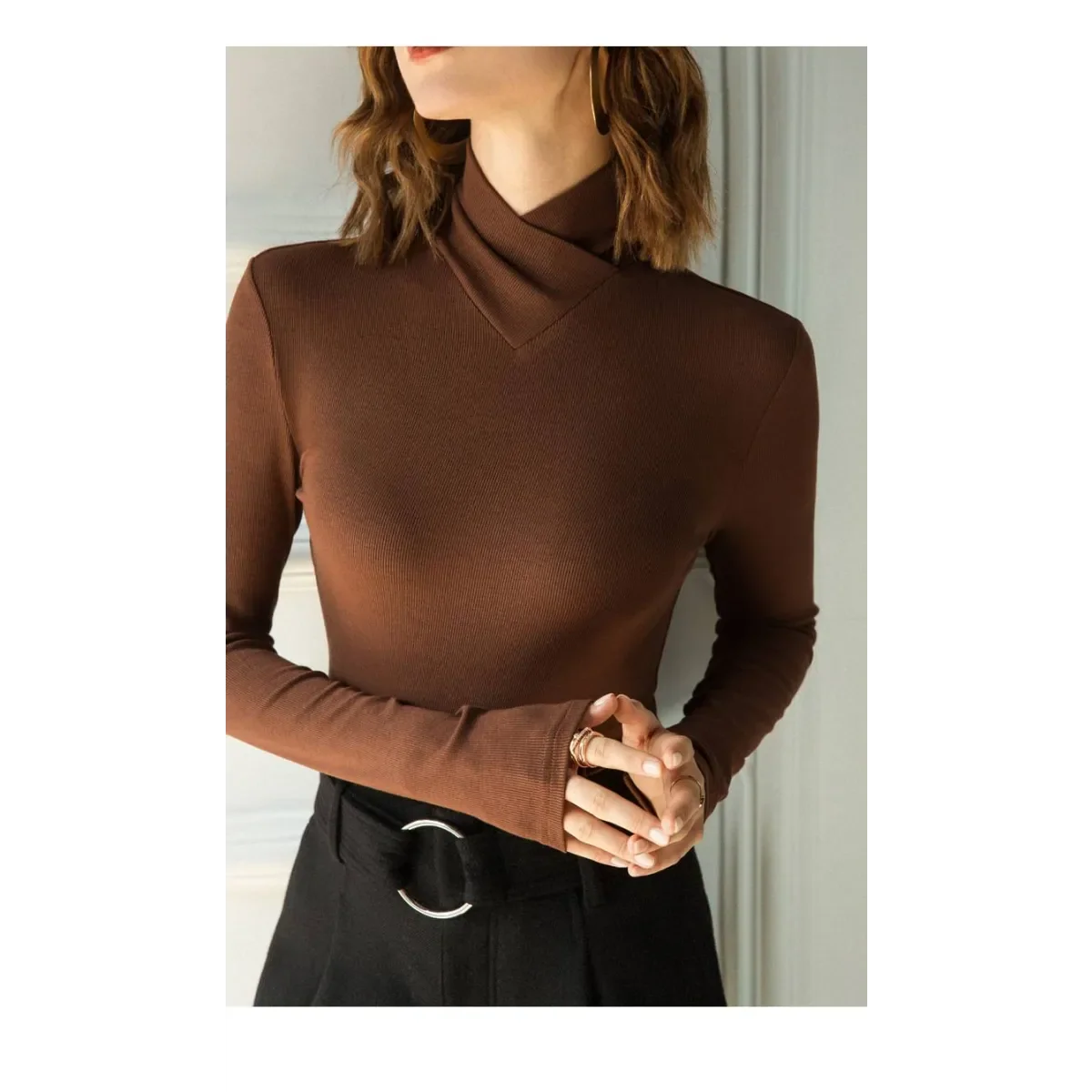 Long-Sleeved Fleece Pullover