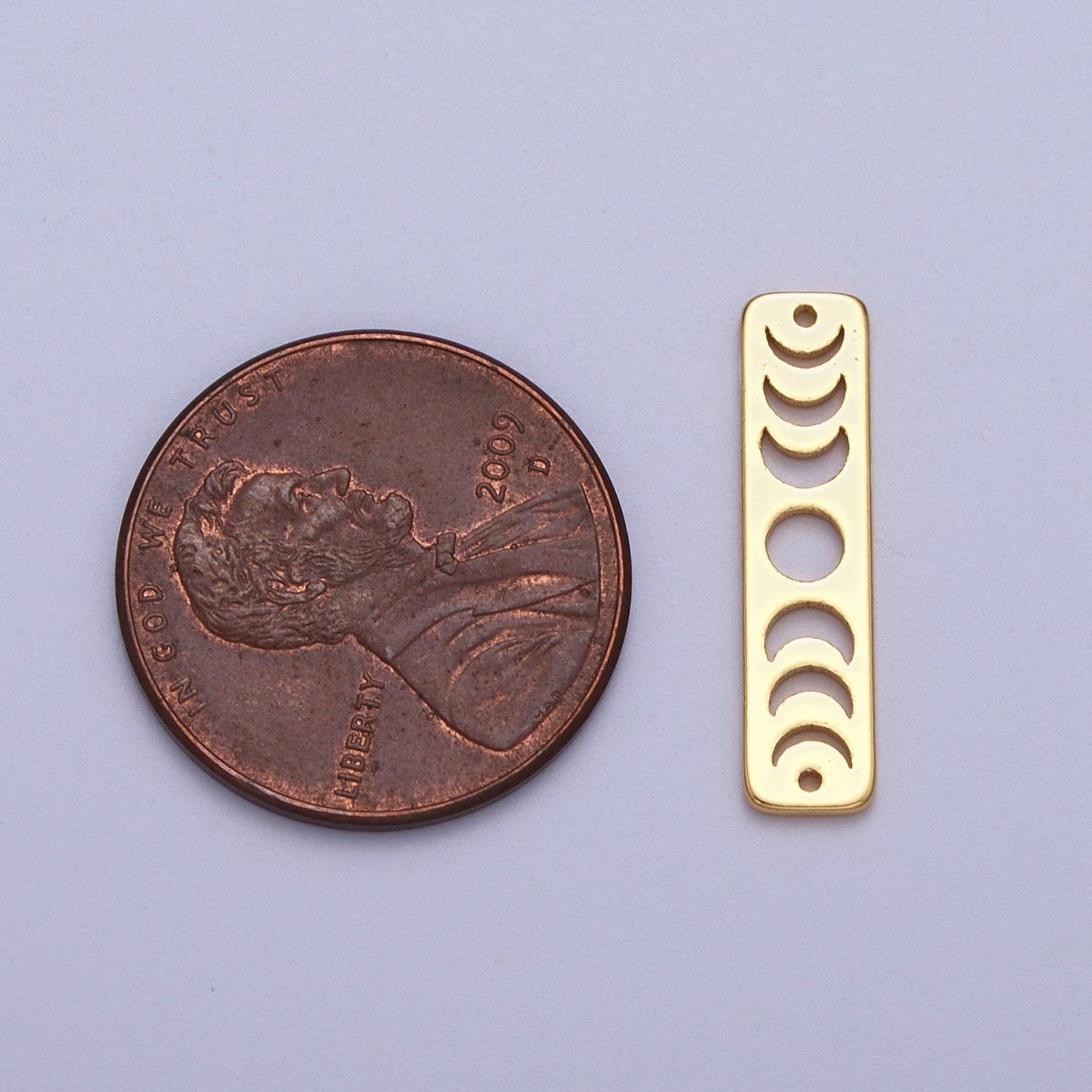 Lunar Crescent Moon Phases Celestial Bar Connector in Gold &amp; Silver | AC054
