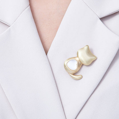 Matte Gold Mixed Metal Cat Kitten Pet Animal Pin Brooch | BH-038