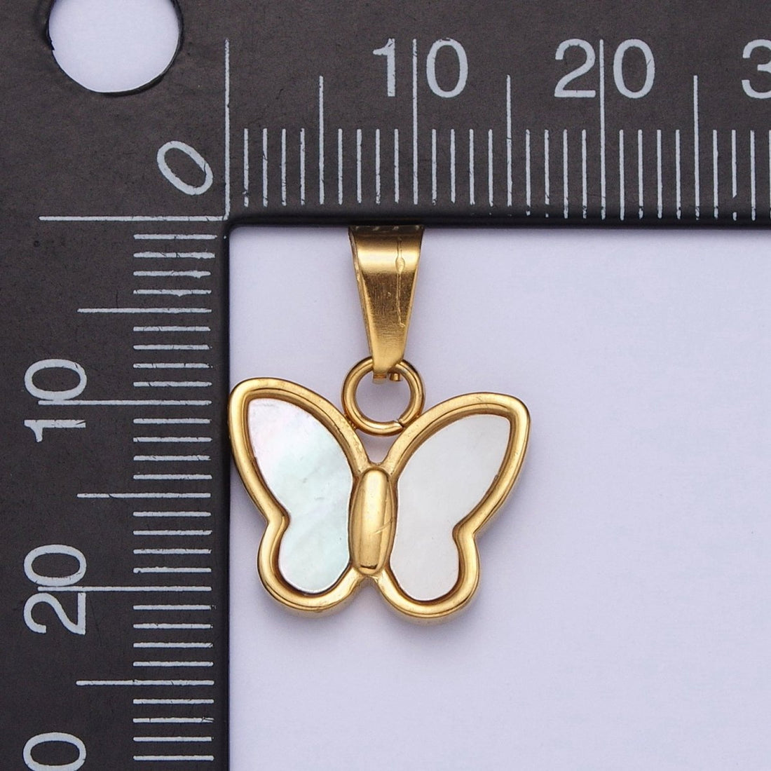 Mini Gold Shell Pearl Butterfly Pendant Pearl Mariposa Charm in 24k Gold Filled X-653