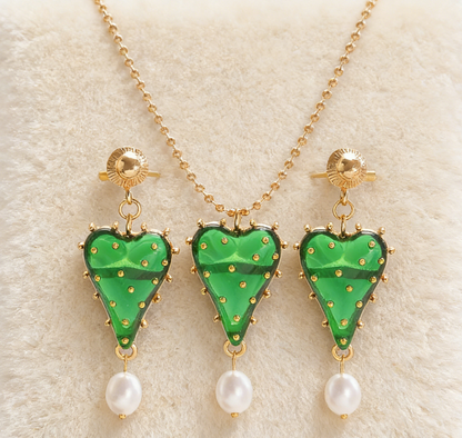 Palace Sheer Tassel Heart &amp; Strawberry Earring Set