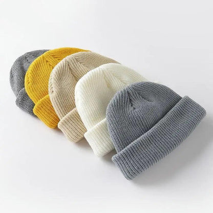 Outdoor Warm One Size Comfortable Short Style Cap Unisex Autumn Cap For Men And Women Soft Beanies