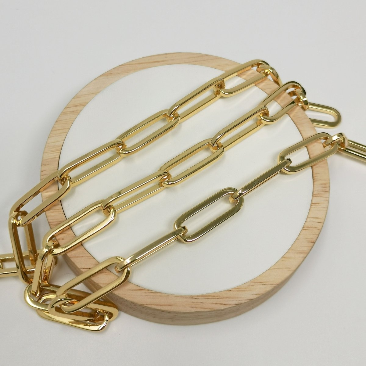 PAPERCLIP Chain Necklace, 24K Gold Filled Long Oval Rectangle Paper Clip Chain 1 Yard, Nickel Free, Unfinished Link Chain | ROLL-396 Clearance Pricing