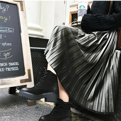Elastic Waist Pleated Velvet Skirt