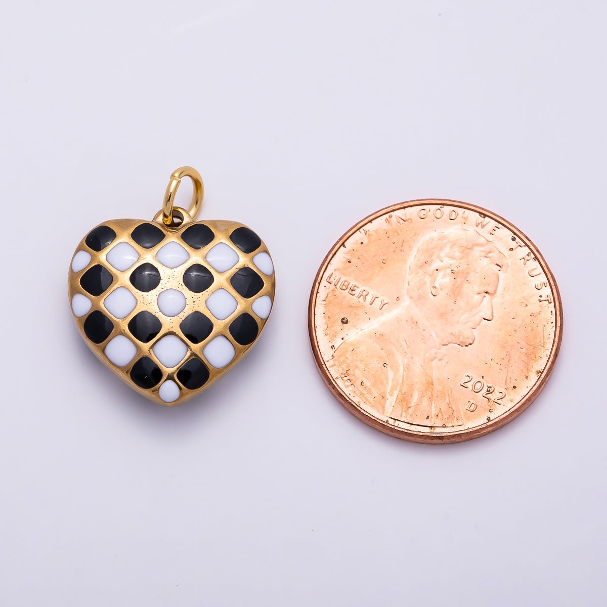 PVD Gold Stainless Steel 16mm Black &amp; White Checkered Enamel Heart Charm | Charms-01428
