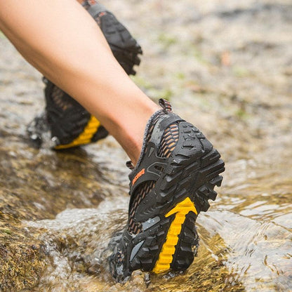 Quick Dry Men Sneakers Slip On Upstream Shoes Water Hiking Beach Surfing Shoes Sandals Barefoot Beach Sneakers Swim Boating Fishing Yoga Gym