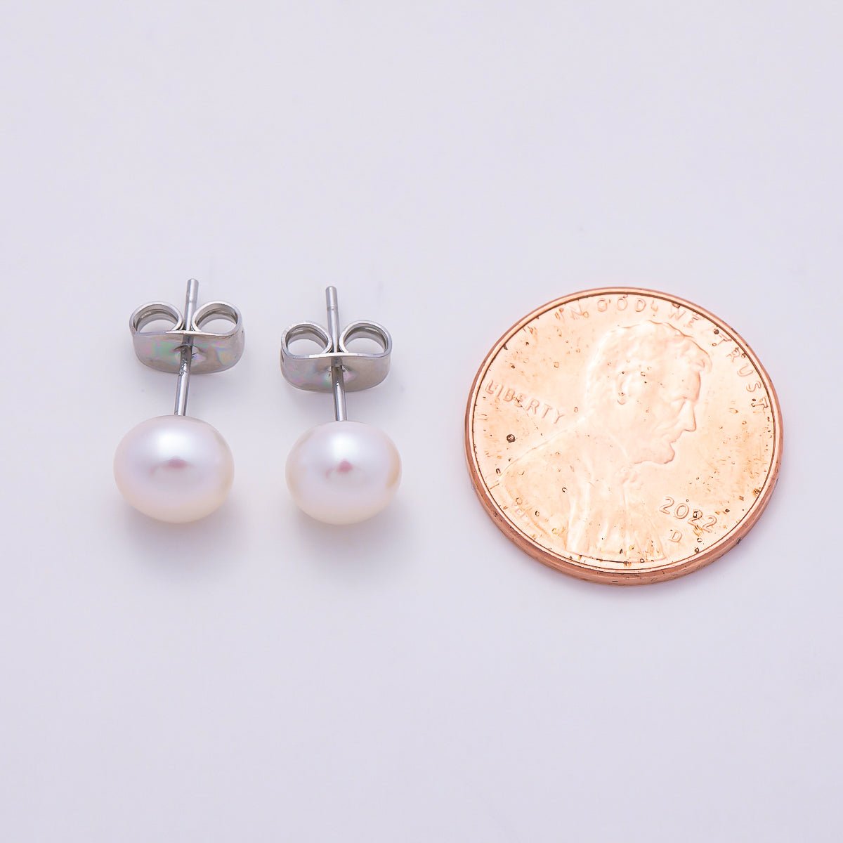 S925 Sterling Silver 7mm Shell Pearl Gemstone Stud Earrings | Earrings-00454