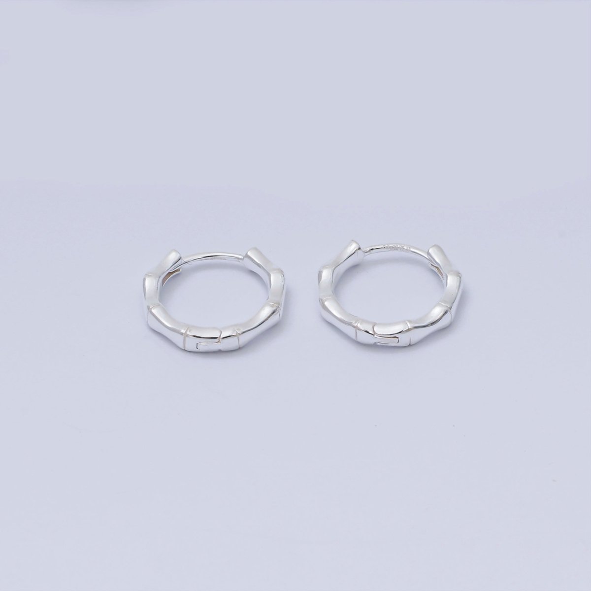 S925 Sterling Silver Bamboo Textured Hinged Hoop Earrings | SL-663