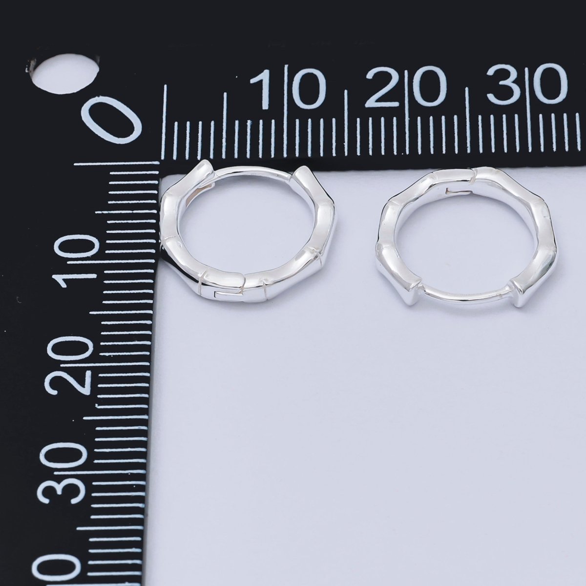 S925 Sterling Silver Bamboo Textured Hinged Hoop Earrings | SL-663