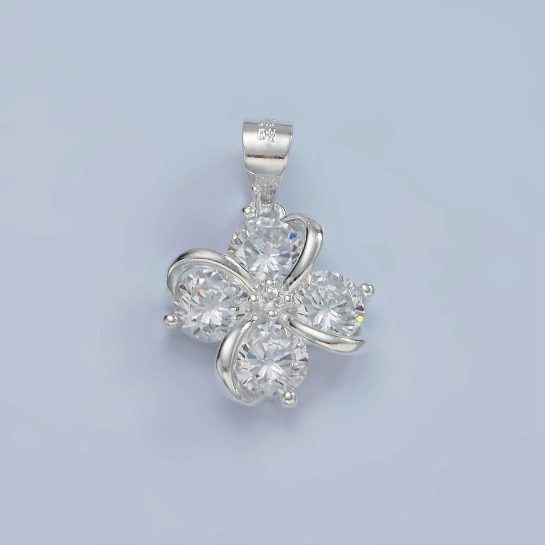 S925 Sterling Silver CZ Band Quatrefoil Clover Pendant | SL-470
