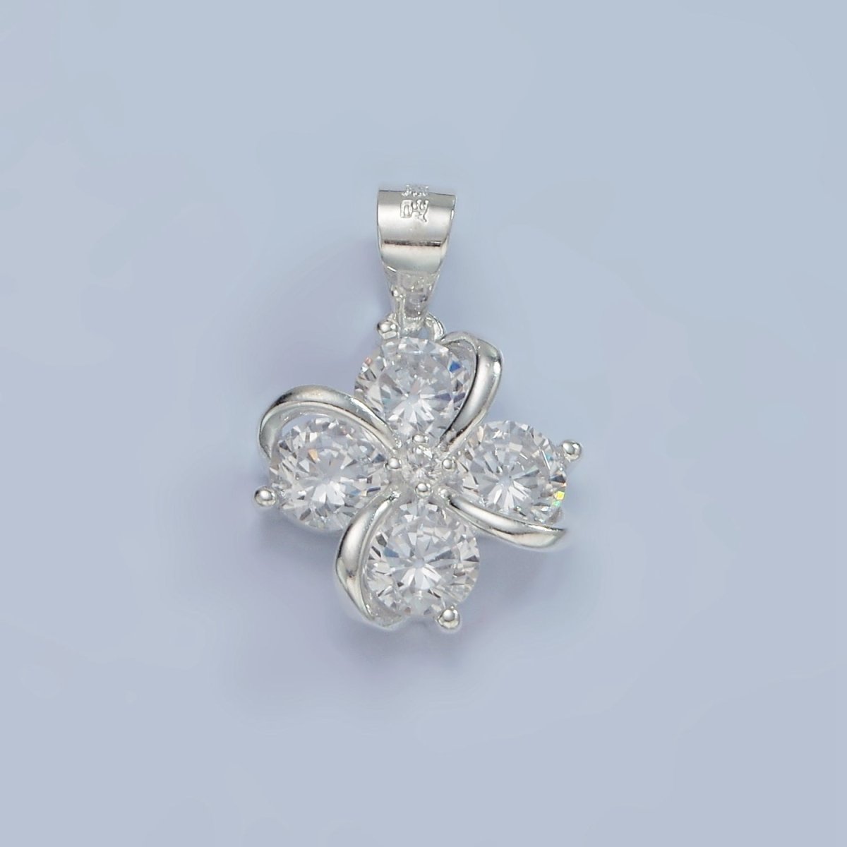 S925 Sterling Silver CZ Band Quatrefoil Clover Pendant | SL-470