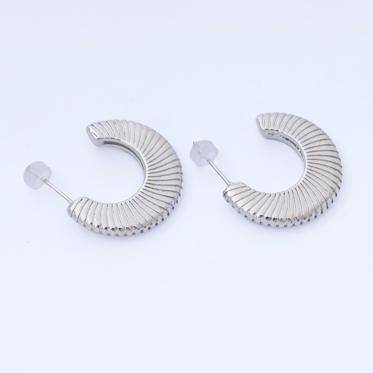 Silver 25mm Thin Line-Textured Ribbed C-Shaped Hoop Earrings | AB1605