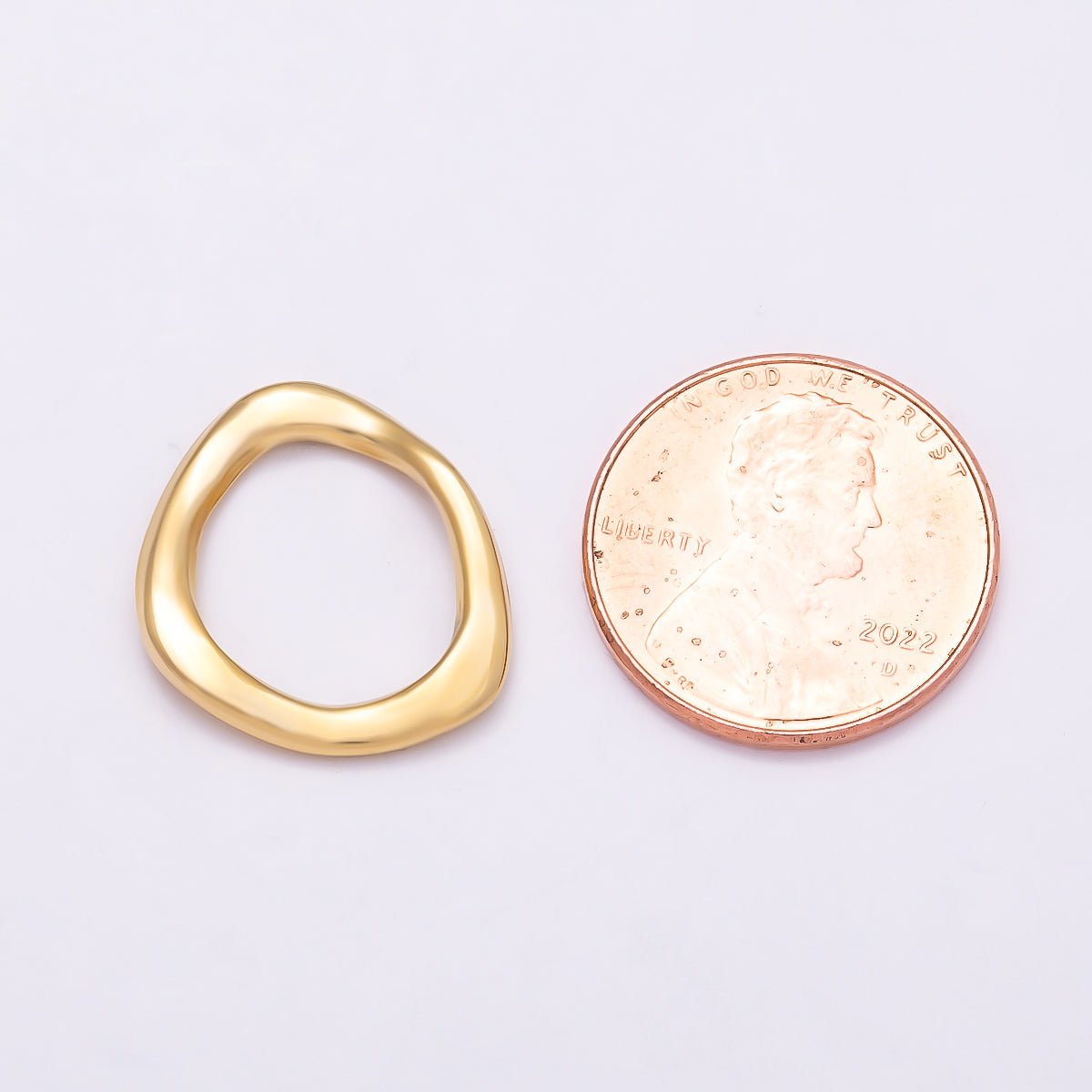 Stainless Steel 18mm Geometric Abstract Link Finding | Findings-00173