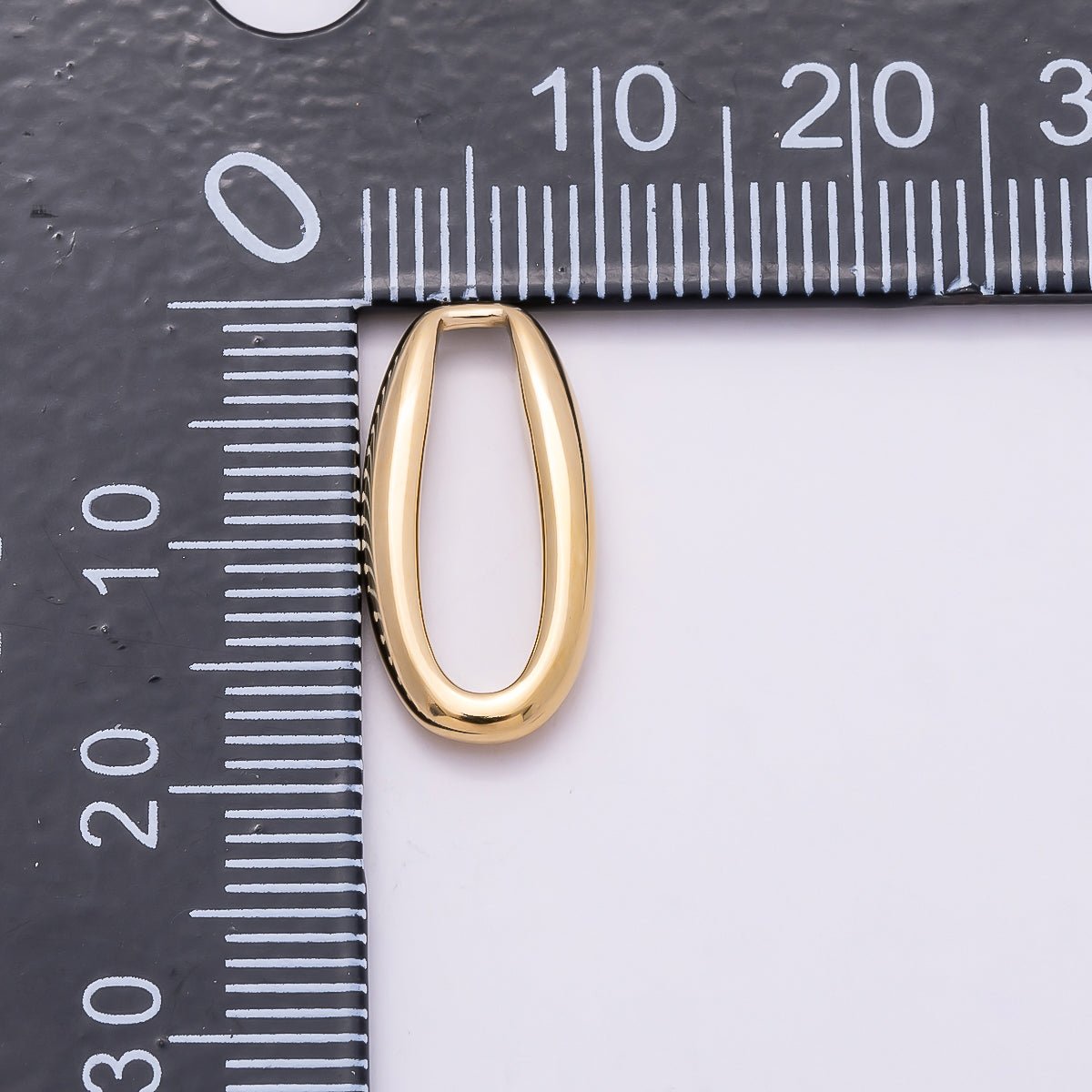 Stainless Steel 18mm Minimalist Open Oval Link Pendant Findings | Findings-00176