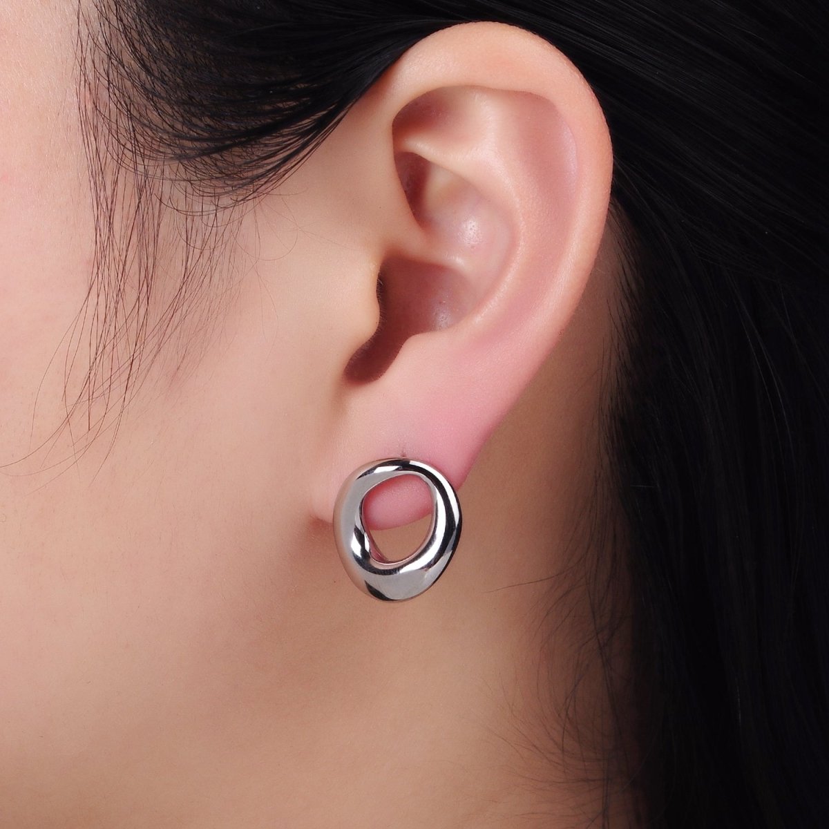 Stainless Steel 18mm Open Circular Band Stud Earrings in Gold &amp; Silver | AB1368 AB1369