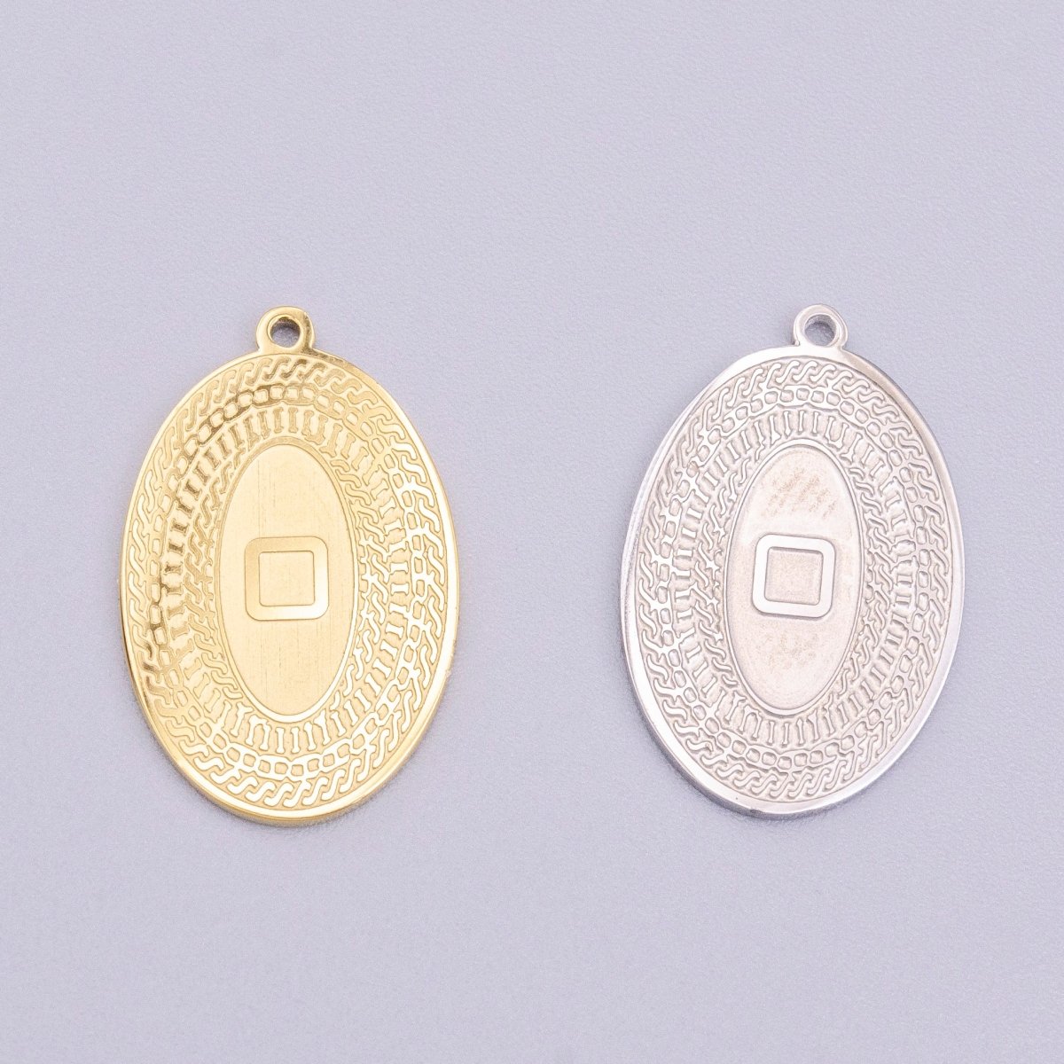 Stainless Steel 19.5mm Geometric Engraved Box Oval Charm in Gold &amp; Silver | P-919