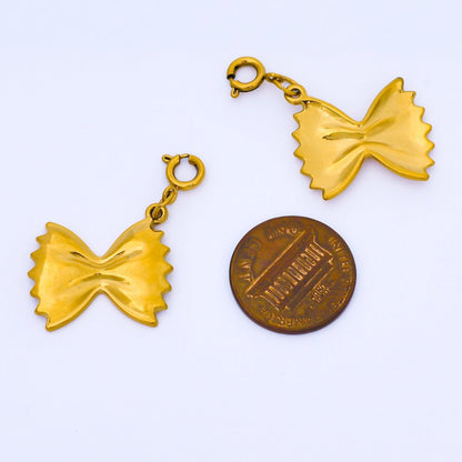 Stainless Steel PVD 20mm Italian Farfalle Bow Tie Pasta Food 3D Multidimensional Charm w. Spring Ring | J591