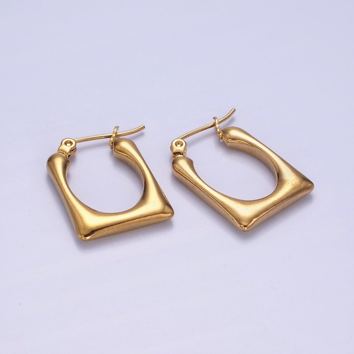 Stainless Steel 20mm U-Shaped Rectangular Minimalist Latch Hoop Earrings | AE436