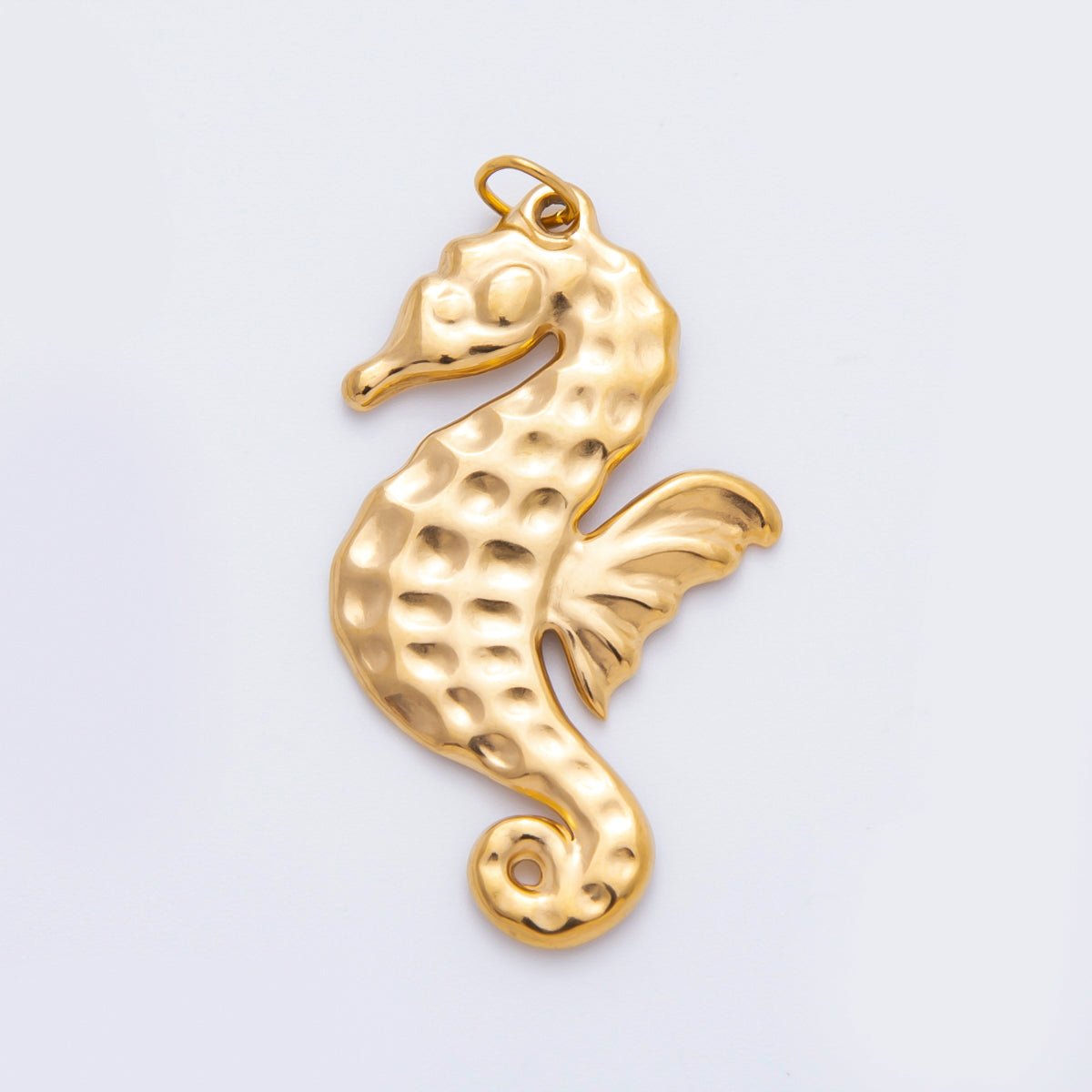 Stainless Steel 41.5mm Hammered Minimalist Sea Horse Animal Charm | AH949