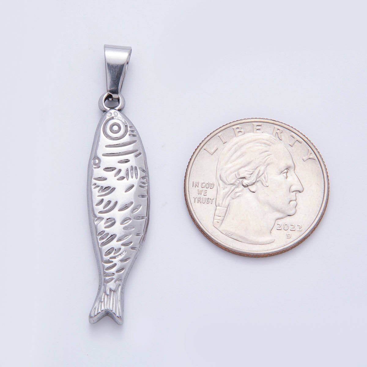 Stainless Steel 47mm Lined Sardine Fish Animal Pendant in Gold &amp; Silver | P00802