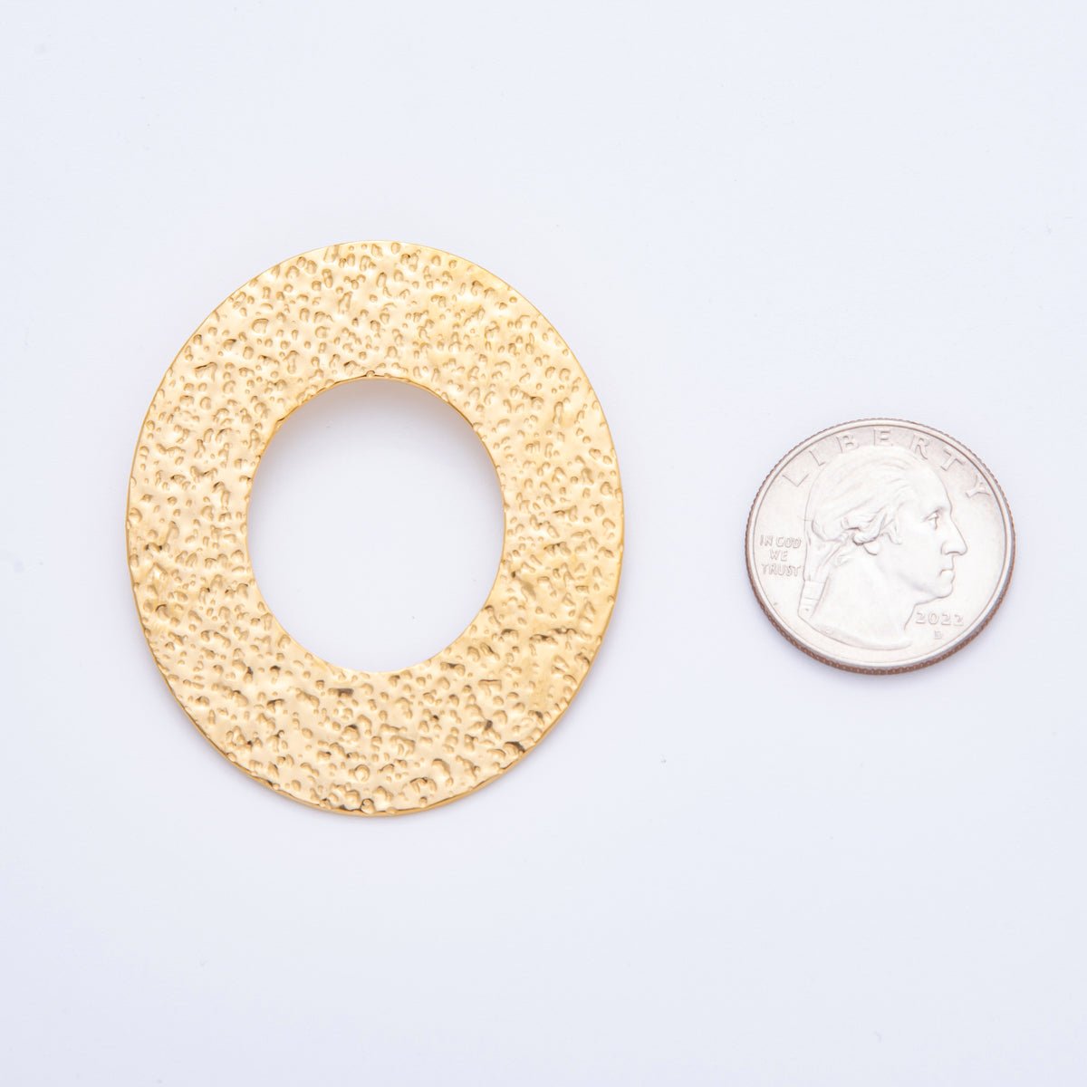 Stainless Steel 52.5mm Dotted Hammered Oval Donut Charm | J555