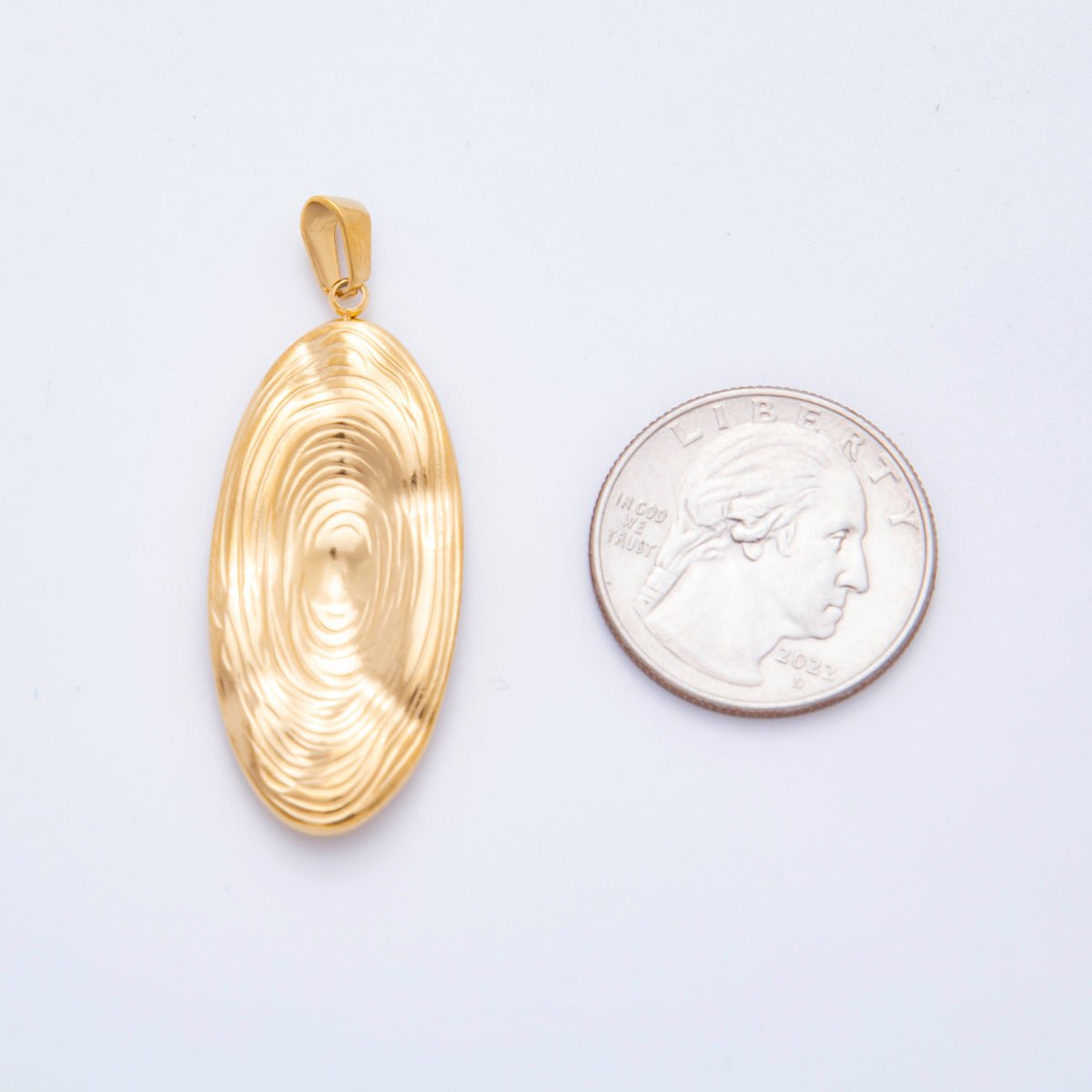 Stainless Steel Circular Lined Textured Oval Pendant | J-514