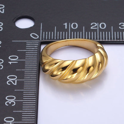 Stainless Steel Croissant Dome Twist Ring in Gold &amp; Silver | O-1633~O-1640