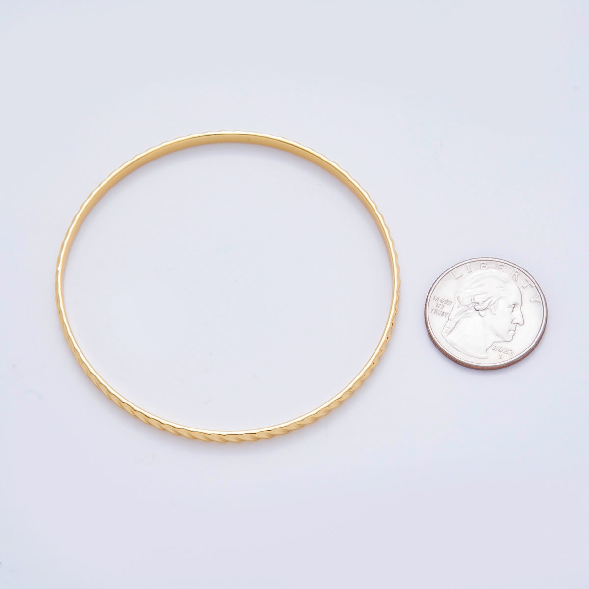Gold Stainless Steel Diagonal Ridge Pattern Round Bangle Bracelet | WA-3464