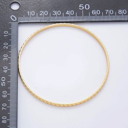 Gold Stainless Steel Diagonal Ridge Pattern Round Bangle Bracelet | WA-3464